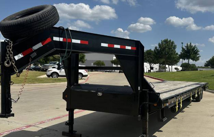 102-40 Goose Neck Trailer