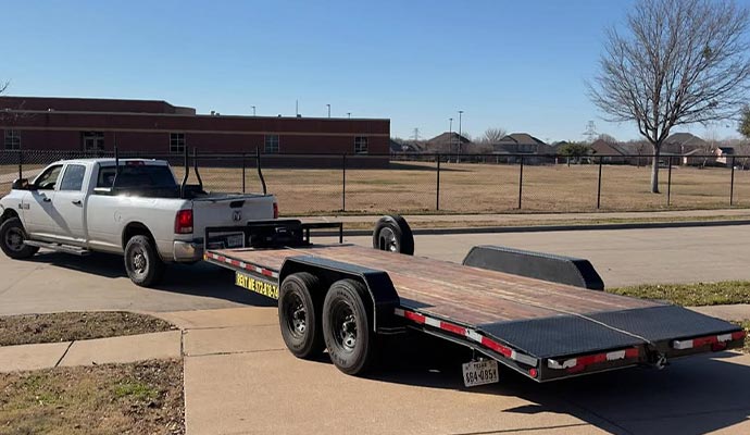 Heavy duty flatbed rental trailer